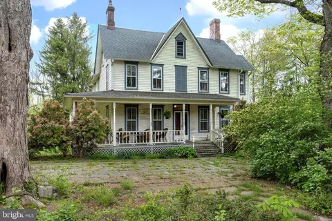 1574 Harbourton Rocktown, Lambertville, NJ 08530