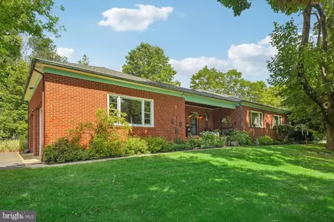 1130 River Rd, Ewing, NJ 08628