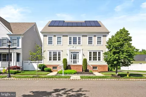 246 Union St, Robbinsville, NJ 08691