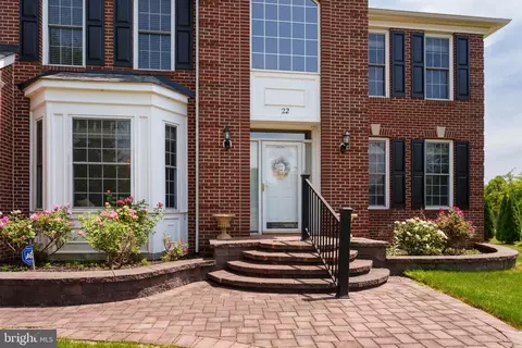 22 Compton Dr, East Windsor, NJ 08520 photo 2