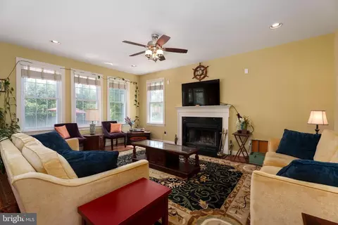 22 Compton Dr, East Windsor, NJ 08520 photo 16