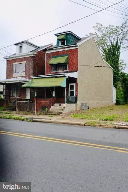 493 Pennington Ave, Trenton, NJ 08618