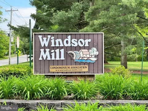 731 Woodmill Dr, East Windsor, NJ 08520