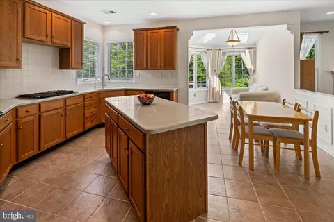 38 Devonshire Dr, Princeton, NJ 08540 photo 19