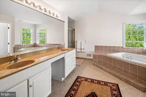 38 Devonshire Dr, Princeton, NJ 08540 photo 30