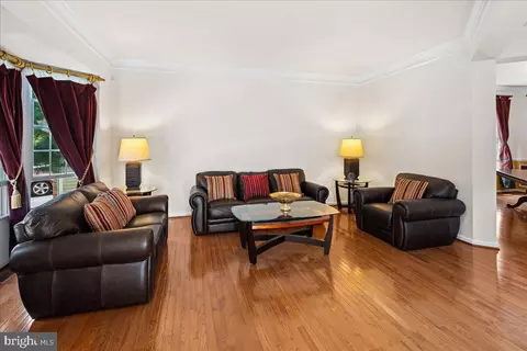 38 Devonshire Dr, Princeton, NJ 08540 photo 6