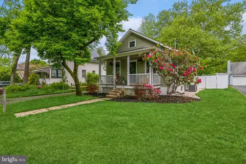 13 Berrien Ave, Princeton Junction, NJ 08550