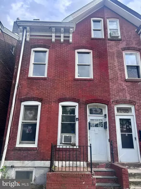 131 Tyler St, Trenton, NJ 08609