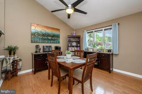 3 Hoffman Dr, Hamilton, NJ 08690 photo 17