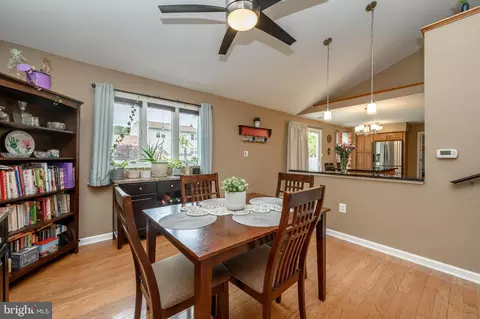 3 Hoffman Dr, Hamilton, NJ 08690 photo 18