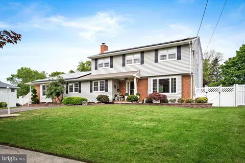 2224 Klockner Rd, Hamilton, NJ 08690
