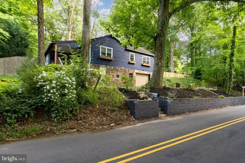 48 Jacobs Creek Rd, Ewing, NJ 08628