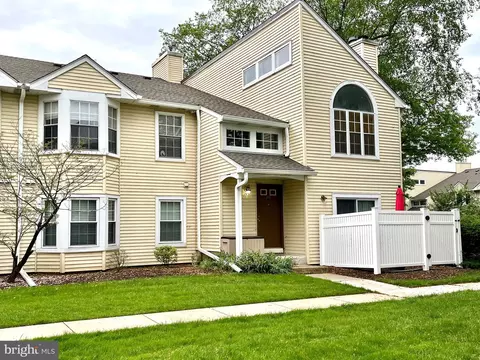 192 Mill Run, Hightstown, NJ 08520