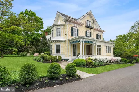 706 Kingston Rd, Princeton, NJ 08540