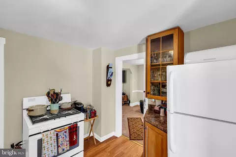 Entry Way - 1630 7th St, Ewing, NJ 08638 photo 3 of 7
