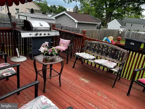 Exterior - 1630 7th St, Ewing, NJ 08638 photo 9 of 10