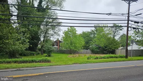 1462 Route 33, Hamilton, NJ 08690