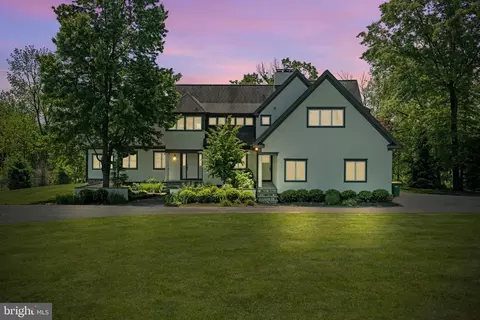 164 Harbourton Woodsville Rd, Lambertville, NJ 08530