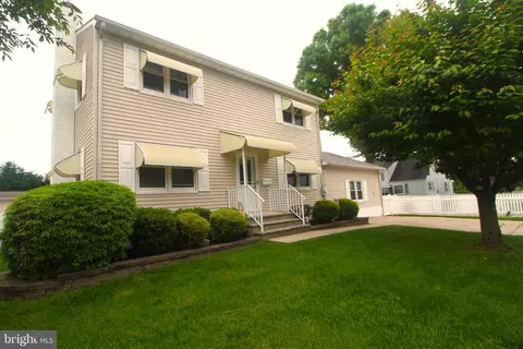110 Hempstead Rd, Hamilton, NJ 08610