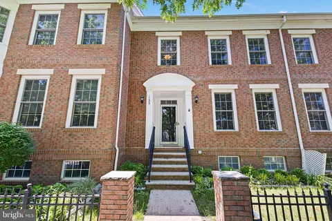 133 Heritage St, Robbinsville, NJ 08691