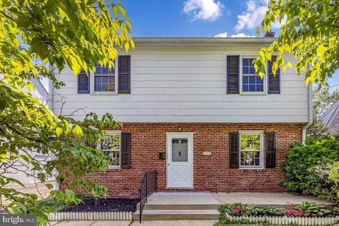 122 Linden Ln, Princeton, NJ 08540
