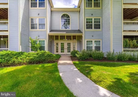 203 Salem Ct #12, Princeton, NJ 08540