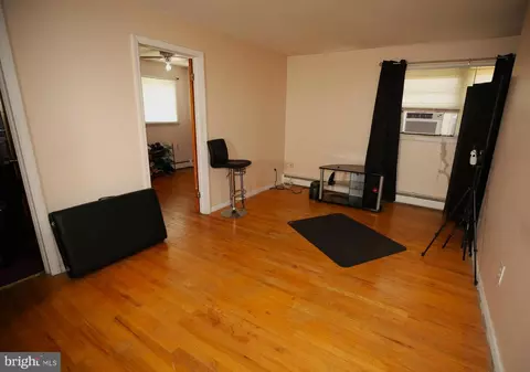 213 Upland, Ewing, NJ 08638 photo 17