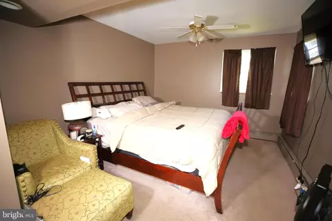 213 Upland, Ewing, NJ 08638 photo 11