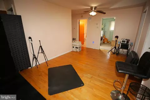 213 Upland, Ewing, NJ 08638 photo 18