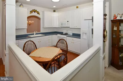 142 Sparrow Dr, Hamilton, NJ 08690 photo 7