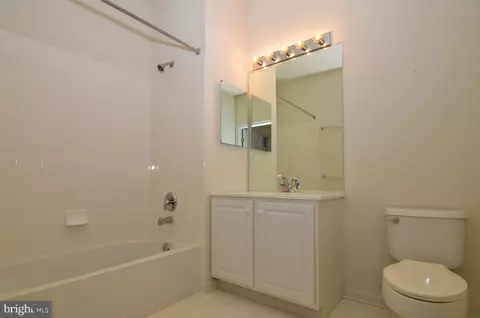 142 Sparrow Dr, Hamilton, NJ 08690 photo 21