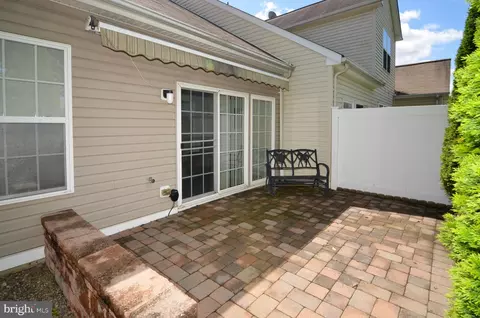 142 Sparrow Dr, Hamilton, NJ 08690 photo 3