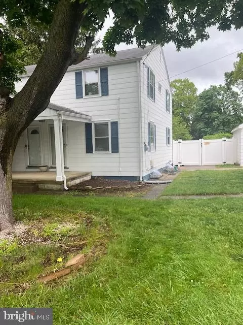 3496 E State St, Hamilton, NJ 08619