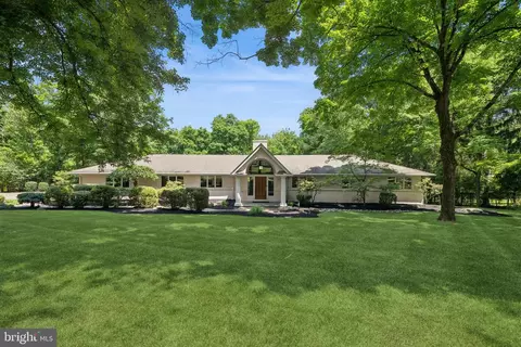 131 Brookstone Dr, Princeton, NJ 08540