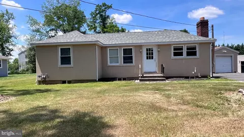 4050 Quakerbridge Rd, Lawrence, NJ 08648