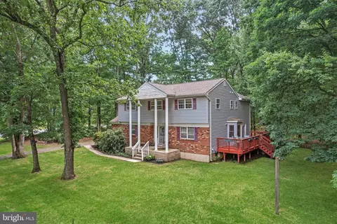 261 Hickory Cor, East Windsor, NJ 08520