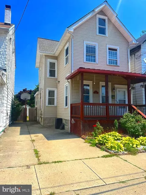254 Lafayette Ave, Hamilton, NJ 08610
