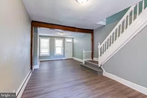 39 Cumberland Ave, Trenton, NJ 08618