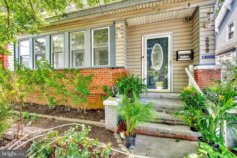239 Huff Ave, Trenton, NJ 08618