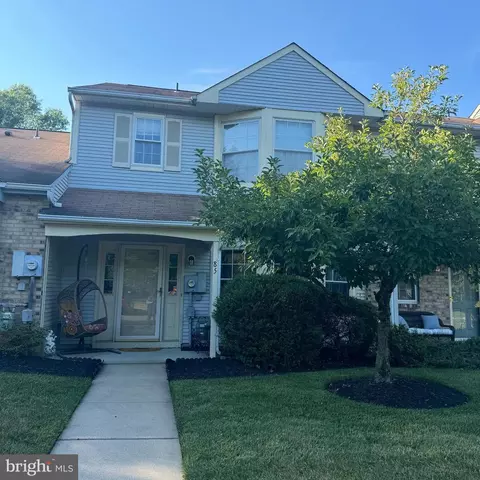 85 Beacon Pl, Robbinsville, NJ 08691