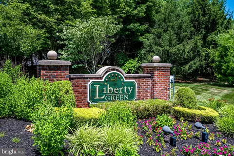 44 Fountayne Ln, Lawrenceville, NJ 08648