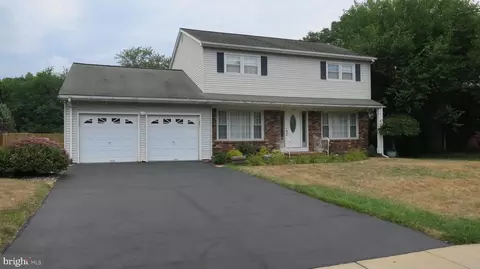 112 Kino Blvd, Hamilton, NJ 08619