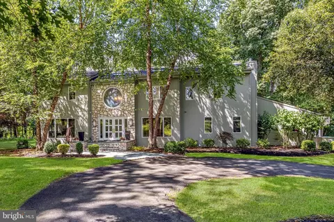 206 Jacobs Creek Rd, Titusville, NJ 08560
