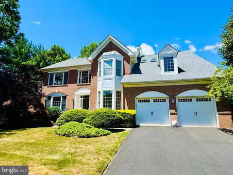126 Brandon Rd, Pennington, NJ 08534