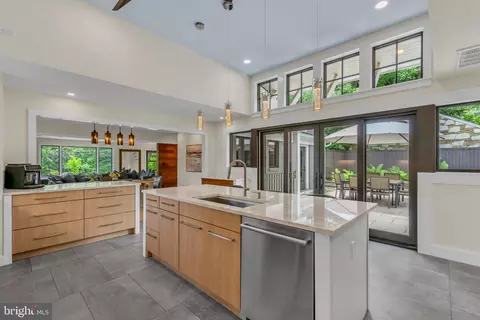 828 Princeton Kingston Rd, Princeton, NJ 08540