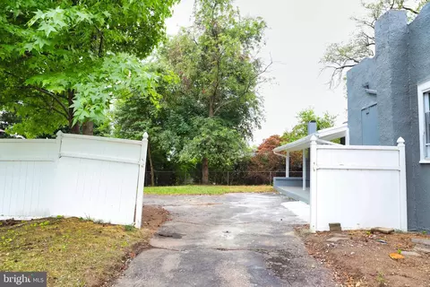 Exterior - 2 Conover Ave, Trenton, NJ 08638 photo 3 of 4
