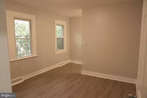 Entry Way - 2 Conover Ave, Trenton, NJ 08638 photo 2 of 13