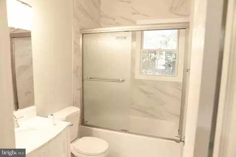 Entry Way - 2 Conover Ave, Trenton, NJ 08638 photo 3 of 13