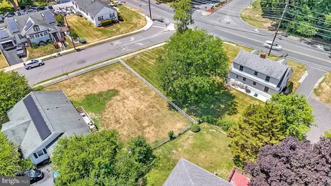 206 Browning Ave, Trenton, NJ 08638
