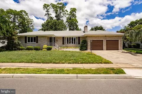 176 Westcott Ave, Hamilton, NJ 08610